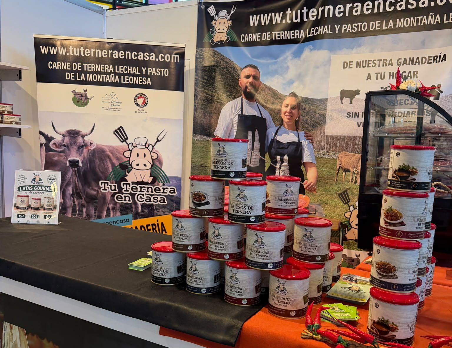 Ternera cocinada de León en latas de 400 y 750 gramos: la gran novedad de Tu Ternera en Casa presentada en la Feria de Productos de León 2026